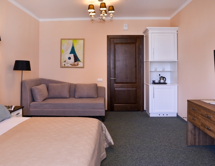 Джуниор сюит 2-местный 1-комнатный с балконом вид на море корп.3 - Санаторий «Айвазовское» Алушта