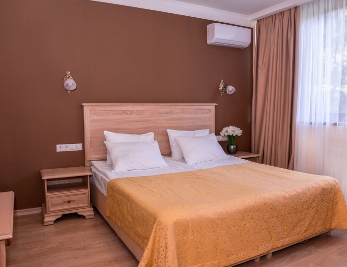 Стандартный 2-местный без балкона вид на парк корп.1 - Санаторий «Айвазовское» Алушта