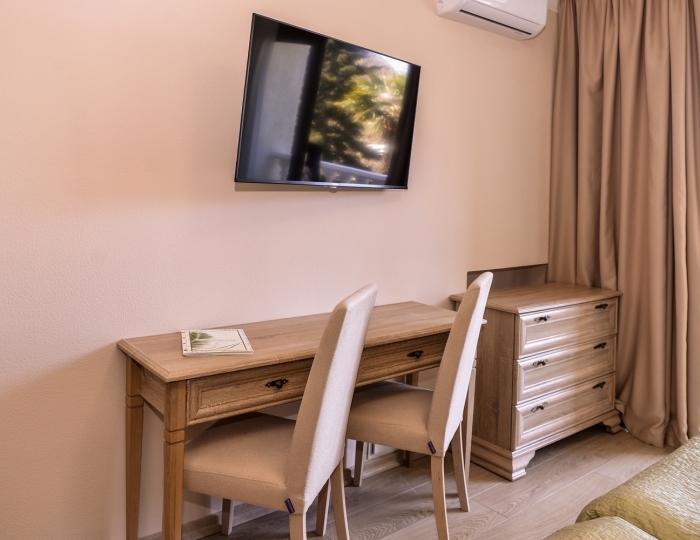 Стандартный комфорт 2-местный с балокном вид на море корп.1 - Санаторий «Айвазовское» Алушта